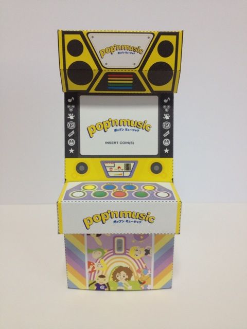 pop' n music(初代筐体)ペーパークラフト完成品 | 203works